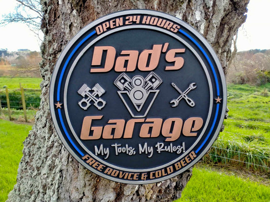 Dads V8 Garage